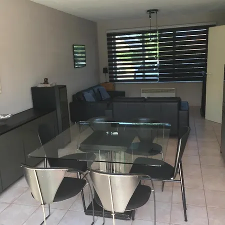 בית נופש Casa Cj אוסטנדה